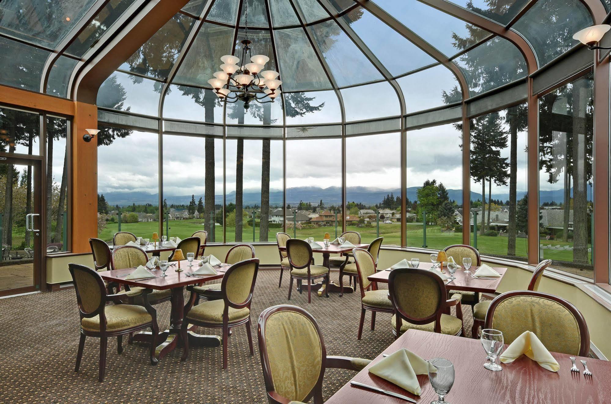 Crown Isle Resort & Golf Community Courtenay Exterior photo